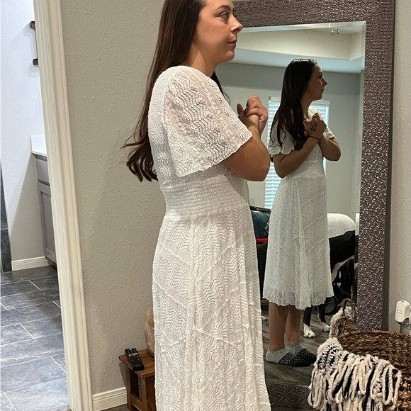 Rabbit Rabbit Rabbit Designs, size 10, white crochet dress. Very good condition. - Picture 8 of 9